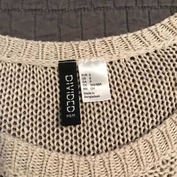 Sweaters - Picture 6 of 8